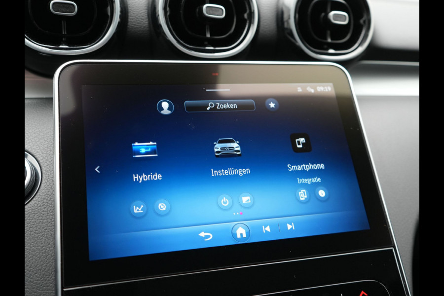 Mercedes-Benz C-Klasse Estate 300 e Plug In Hybrid 320pk PHEV | Adaptive Cruise | Camera | Stoelverwarming | Apple Carplay | DAB | LED |  Navi Full Map | Virtual |