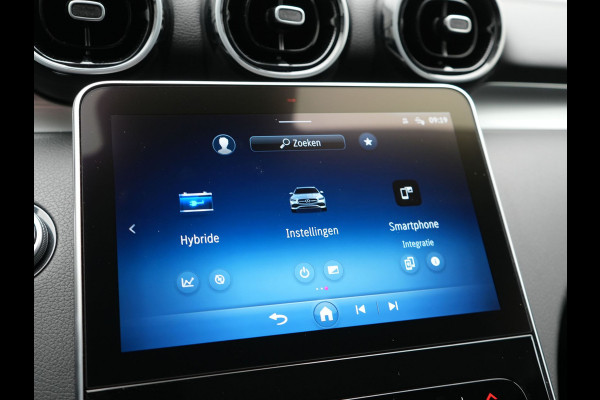 Mercedes-Benz C-Klasse Estate 300 e Plug In Hybrid 320pk PHEV | Adaptive Cruise | Camera | Stoelverwarming | Apple Carplay | DAB | LED |  Navi Full Map | Virtual |