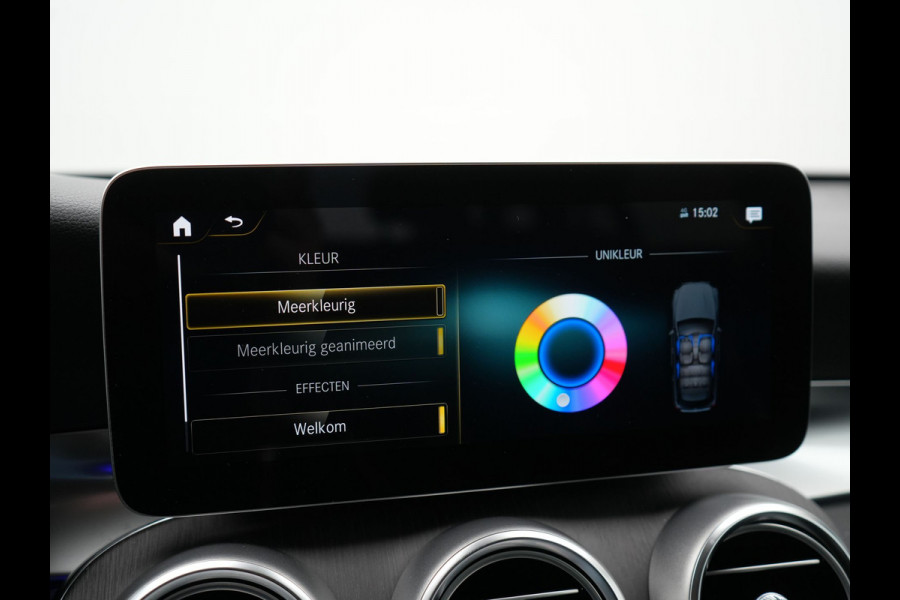 Mercedes-Benz GLC 300e 4MATIC AMG Plug In Hybrid 320pk PHEV | Apple Carplay |  Alcantara Sportstoelen | Sfeerverlichting | Virtual Cockpit | 19"L.M | Night Pakket |