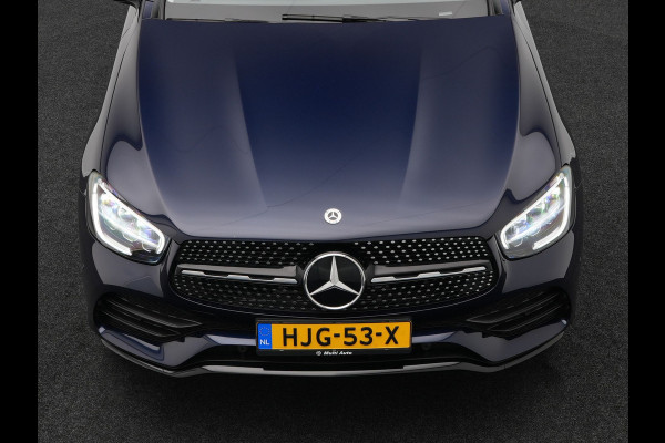 Mercedes-Benz GLC 300e 4MATIC AMG Plug In Hybrid 320pk PHEV | Apple Carplay |  Alcantara Sportstoelen | Sfeerverlichting | Virtual Cockpit | 19"L.M | Night Pakket |