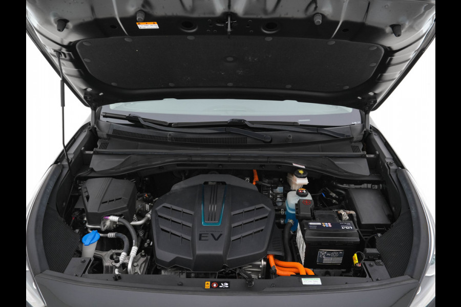 Kia e-Niro ExecutiveLine 64 kWh (INCL-BTW) Aut. *FULL-LEATHER | JBL-AUDIO | FULL-LED | NAVI-FULLMAP | DAB | ADAPT.CRUISE | CAMERA | MEMORY-PACK | LANE-ASSIST | KEYLESS | DIGI-COCKPIT | TOWBAR | 17"ALU*