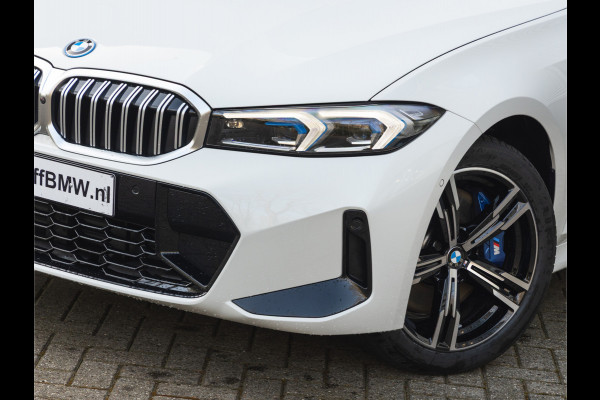 BMW 3 Serie Touring 330e xDrive M-Sport - LCI 2 - Grote Range - Pano - Trekhaak - Harman Kardon