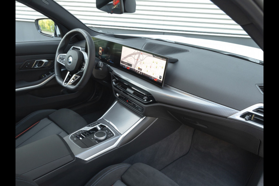 BMW 3 Serie Touring 330e xDrive M-Sport - LCI 2 - Grote Range - Pano - Trekhaak - Harman Kardon