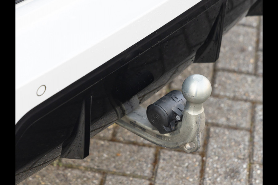 BMW 3 Serie Touring 330e xDrive M-Sport - LCI 2 - Grote Range - Pano - Trekhaak - Harman Kardon