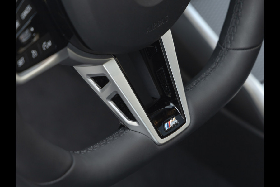 BMW 3 Serie Touring 330e xDrive M-Sport - LCI 2 - Grote Range - Pano - Trekhaak - Harman Kardon