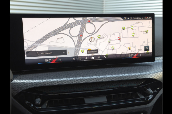 BMW 3 Serie Touring 330e xDrive M-Sport - LCI 2 - Grote Range - Pano - Trekhaak - Harman Kardon