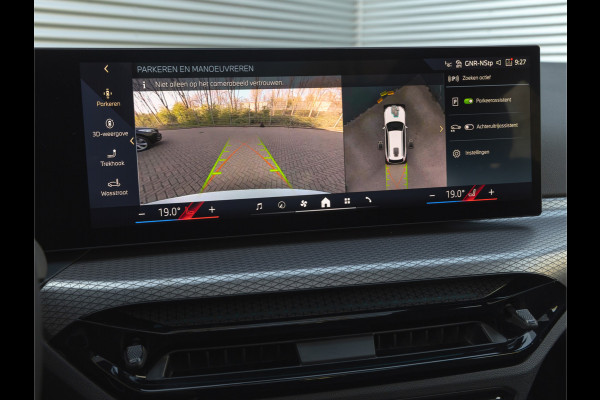BMW 3 Serie Touring 330e xDrive M-Sport - LCI 2 - Grote Range - Pano - Trekhaak - Harman Kardon