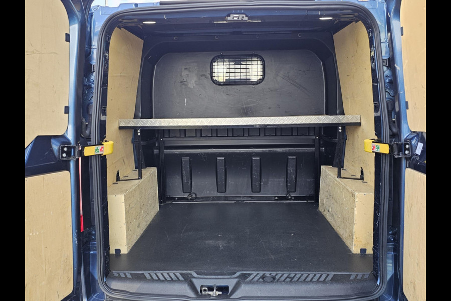 Ford Transit Custom 320 2.0 TDCI L1H1 Sport DC 185pk Automaat | DC | Dubbele Cabine | Adaptive cruise control | Dubbele schuifdeur | Trekhaak | Camera | Navigatie | Stoel-Stoel | Stoelverwarming