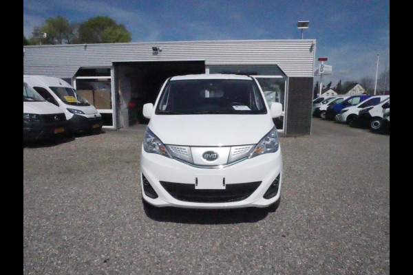 BYD ETP3 45kWh Batterij 2x Schuifdeur /Camera /Leder / Direct uit voorraad leverbaar 02 stuks