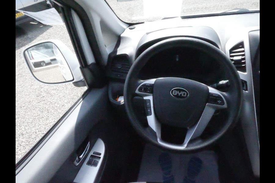 BYD ETP3 45kWh Batterij 2x Schuifdeur /Camera /Leder / Direct uit voorraad leverbaar 02 stuks