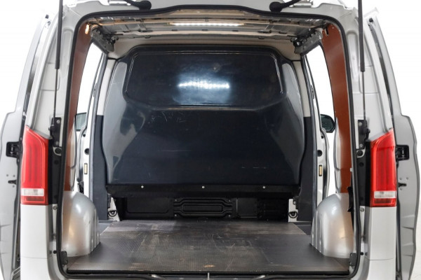 Mercedes-Benz Vito 114 CDI 136pk RWD Lang 9G Automaat LED/Navi/2x Schuifdeur 02-2021