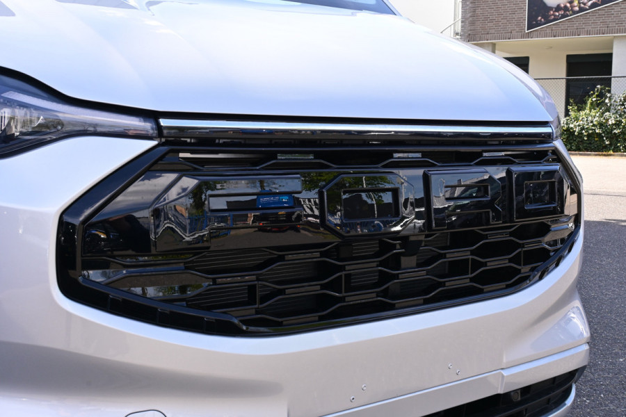 Ford Transit Custom 320L L2 2.0 TDCI 170 pk Limited Dakdragers, Trekhaak 2500 KG, ACC, LED, Navigatie, Camera
