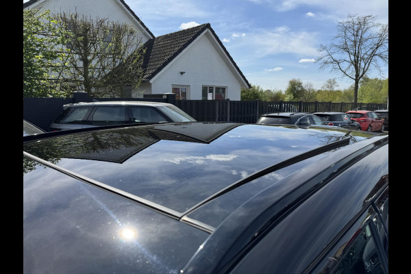 Land Rover Range Rover Velar 3.0 V6 AWD R-Dynamic SE | Panoramadak | Camera | Meridian Sound | Trekhaak |
