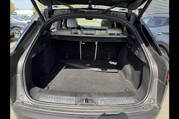 Land Rover Range Rover Velar 3.0 V6 AWD R-Dynamic SE | Panoramadak | Camera | Meridian Sound | Trekhaak |