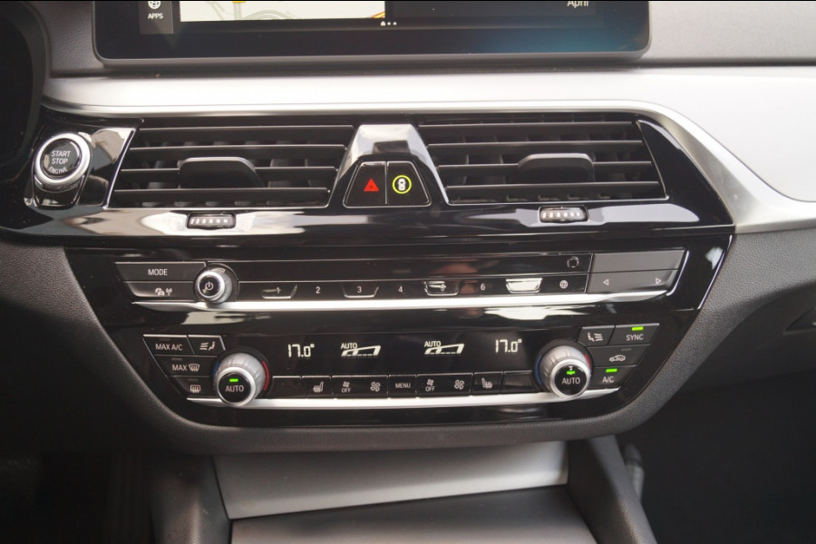 BMW 5 Serie 520i 184pk Automaat Business Edition Plus -LEER-NAVI-