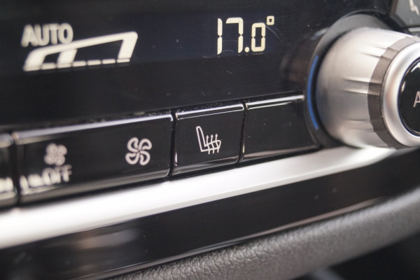 BMW 5 Serie 520i 184pk Automaat Business Edition Plus -LEER-NAVI-