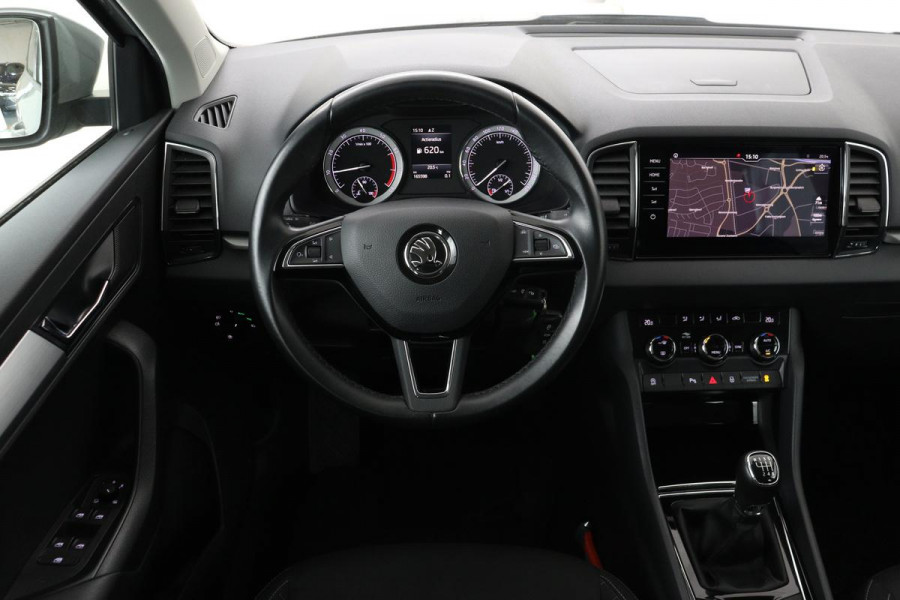 Škoda Karoq 1.0 TSI Ambition | Carplay | Navigatie | Climate control | Parkeerhulp | Cruise control | DAB | Bluetooth