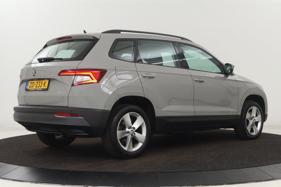 Škoda Karoq 1.0 TSI Ambition | Carplay | Navigatie | Climate control | Parkeerhulp | Cruise control | DAB | Bluetooth