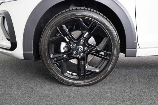 Volkswagen Taigo 1.0 TSI R-Line Edition 116 PK | Automaat (DSG) | Panoramadak | Black style pakket | Camera | Keyless entry | Led matrix