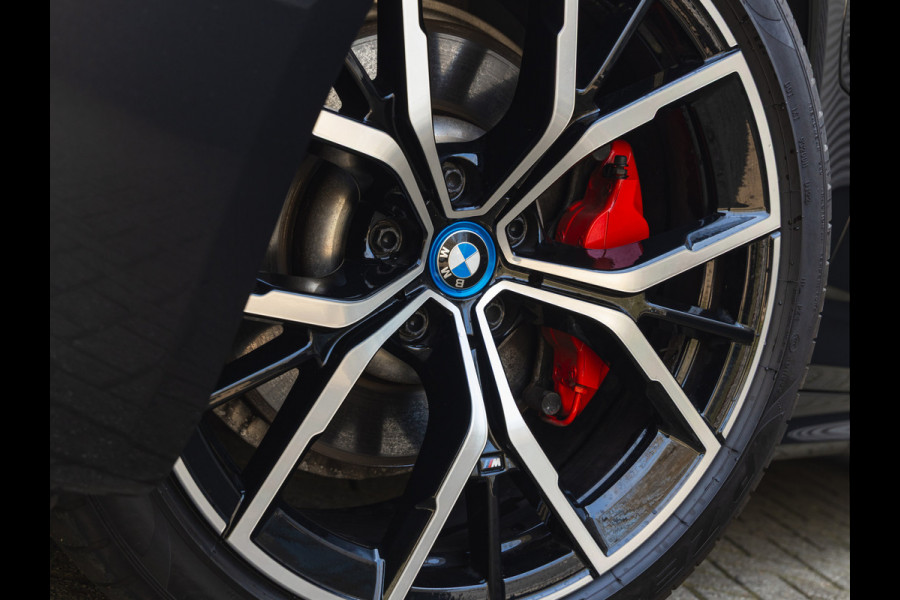 BMW 5 Serie Touring 530e M-Sport - Harman Kardon - Driving Ass Prof - 2x TV - Trekhaak - Head-Up