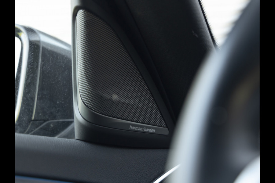 BMW 5 Serie Touring 530e M-Sport - Harman Kardon - Driving Ass Prof - 2x TV - Trekhaak - Head-Up