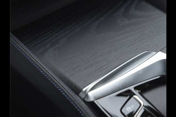 BMW 5 Serie Touring 530e M-Sport - Harman Kardon - Driving Ass Prof - 2x TV - Trekhaak - Head-Up