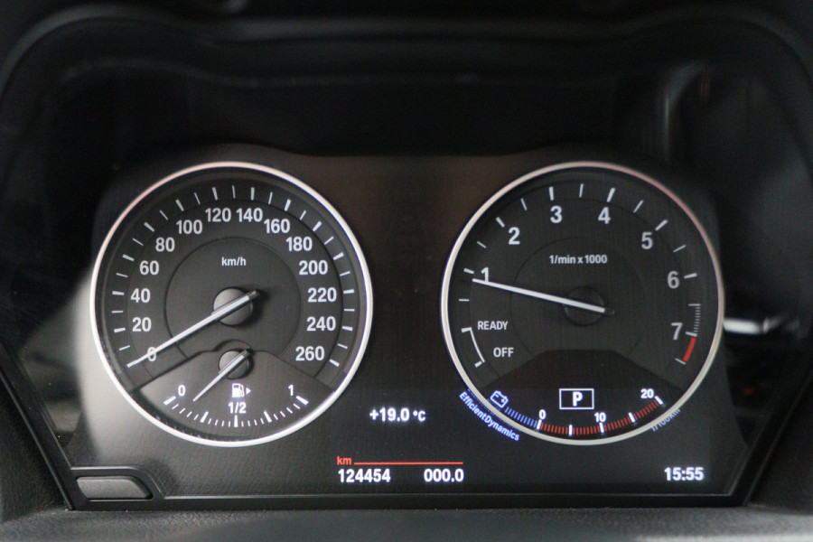 BMW 2 Serie Active Tourer 218i Corporate Lease High Executive Leer, Head-Up, Cruise, Climate, Navigatie, Bluetooth, LED, PDC, 17''