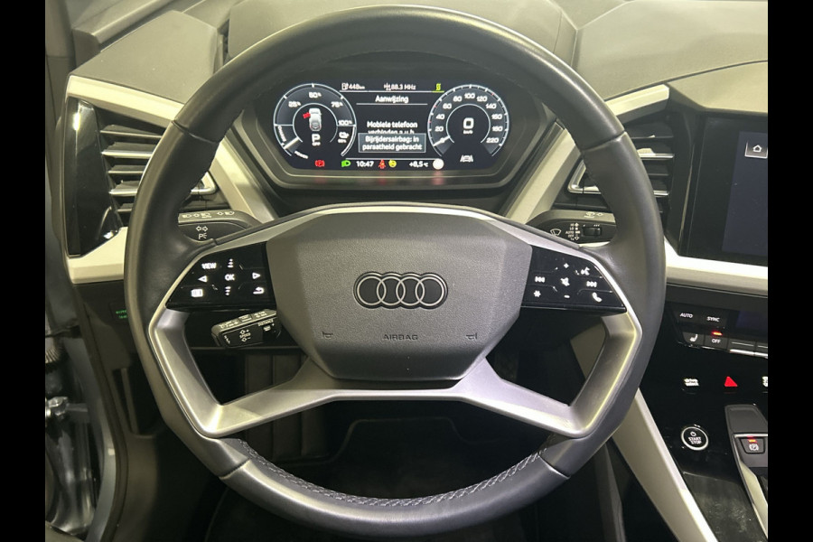 Audi Q4 Sportback e-tron 40 Advanced edition 77 kWh | Navigatie | Sportstoelen | Verwarmde voorstoelen | Parkeersensor achter | Soh (batterijcheck) 100 %