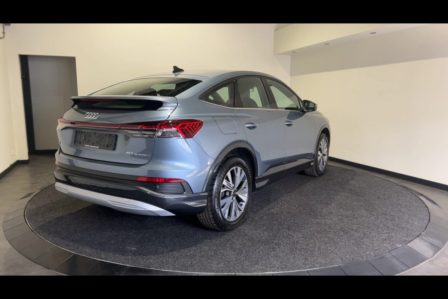Audi Q4 Sportback e-tron 40 Advanced edition 77 kWh | Navigatie | Sportstoelen | Verwarmde voorstoelen | Parkeersensor achter | Soh (batterijcheck) 100 %