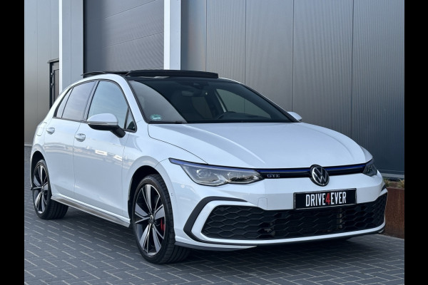 Volkswagen Golf 1.4 eHybrid GTE 245pk FULL PANO HUD CAMERA NAVI SFEER IQ LIGHT