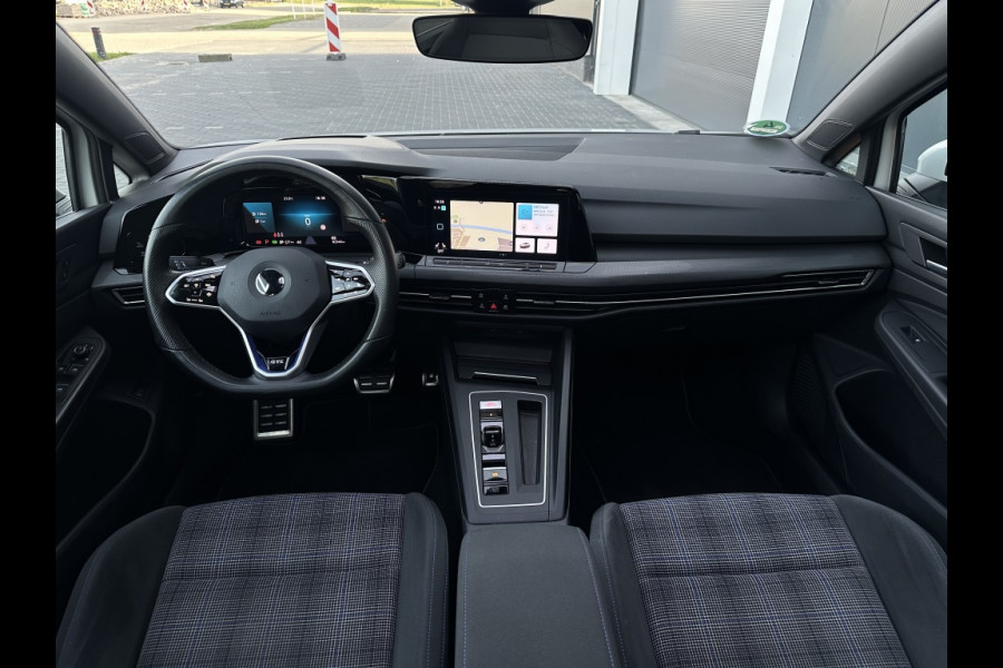 Volkswagen Golf 1.4 eHybrid GTE 245pk FULL PANO HUD CAMERA NAVI SFEER IQ LIGHT