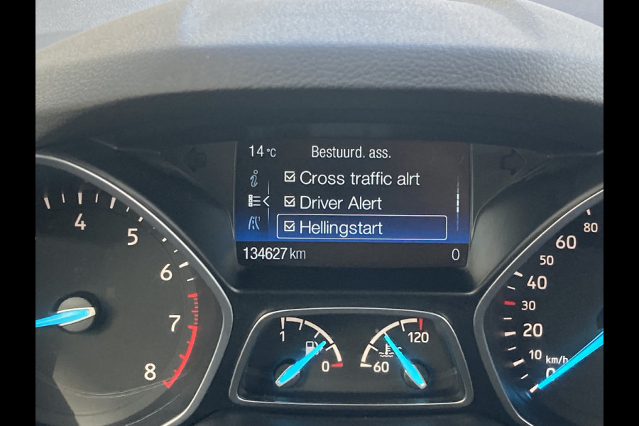 Ford Kuga 1.5 EcoBoost Titanium 150pk/110kW 6-bak | Trekhaak | Camera | Elek. klep | Dodehoek | Rijstrook | Winter Pack | etc. etc.