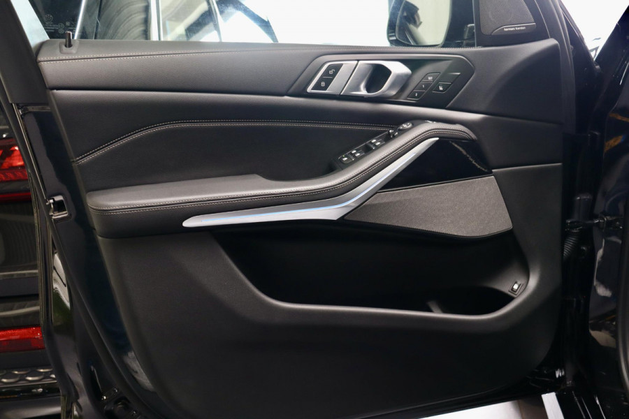 BMW X5 xDrive45e M Sport|PANO|TrkHK|HuD|ACC|LASER