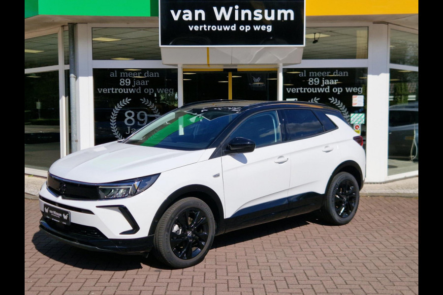 Opel Grandland 1.2 Turbo GS Line | AUTOMAAT | Black Pack | 2 x AGR stoel | LED | Camera | Park Pilot | Stoel & stuurverwarming |