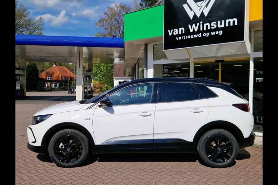 Opel Grandland 1.2 Turbo GS Line | AUTOMAAT | Black Pack | 2 x AGR stoel | LED | Camera | Park Pilot | Stoel & stuurverwarming |
