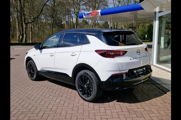 Opel Grandland 1.2 Turbo GS Line | AUTOMAAT | Black Pack | 2 x AGR stoel | LED | Camera | Park Pilot | Stoel & stuurverwarming |