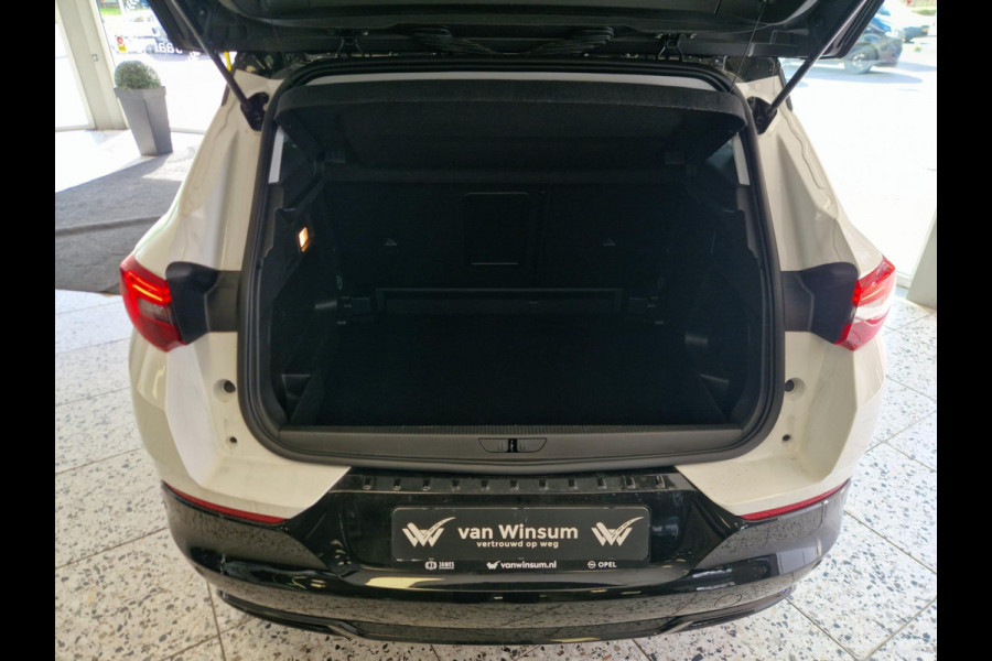 Opel Grandland 1.2 Turbo GS Line | AUTOMAAT | Black Pack | 2 x AGR stoel | LED | Camera | Park Pilot | Stoel & stuurverwarming |