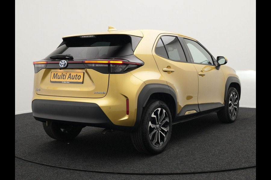 Toyota Yaris Cross 1.5 Hybrid Dynamic Dealer O.H. | Navigatie | Camera | Apple Carplay | Adaptive Cruise | Parkeersensoren | Stoelverwarming | DAB |