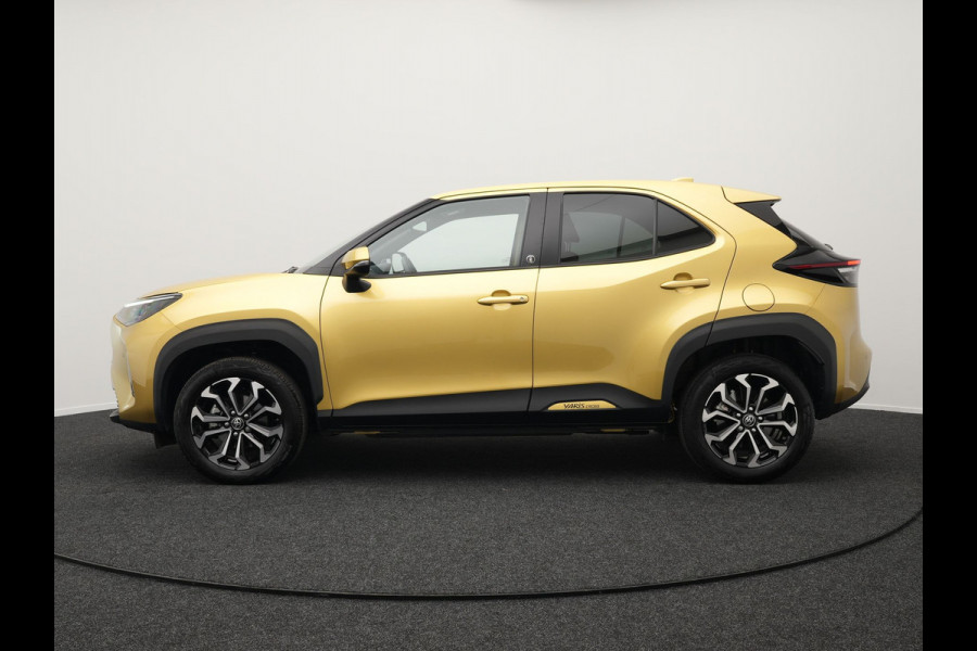 Toyota Yaris Cross 1.5 Hybrid Dynamic Dealer O.H. | Navigatie | Camera | Apple Carplay | Adaptive Cruise | Parkeersensoren | Stoelverwarming | DAB |