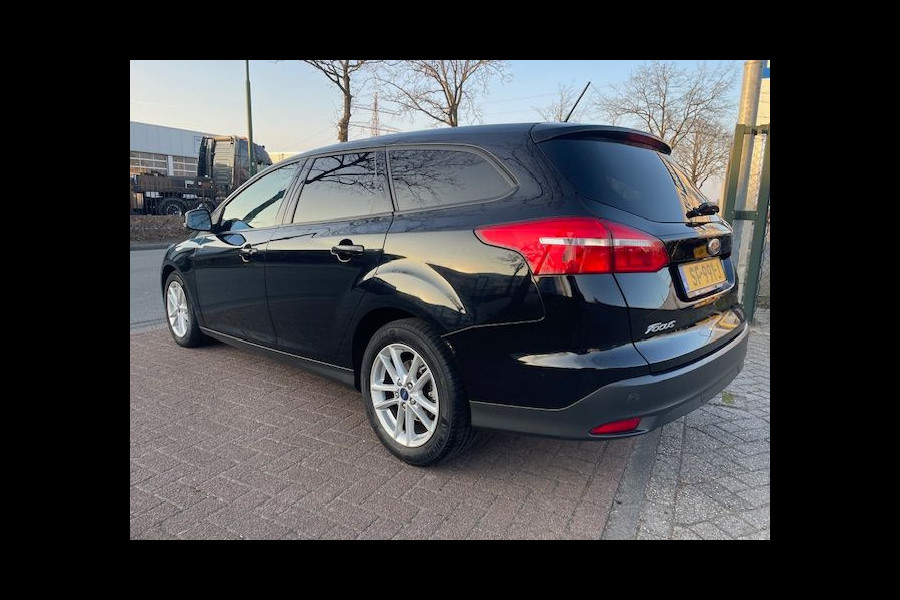 Ford FOCUS Wagon 1.0 Edition Airco,Cruisecontrol,Navigatie