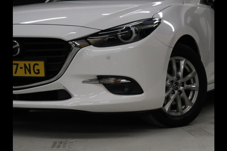Mazda 3 2.0 SkyActiv-G 120 SkyLease GT [APPLE CARPLAY, PDC V+A, STOEL- EN STUURVERWARMING, CRUISE CONTROL, CLIMATE CONTROL, NAVIGATIE, NIEUWSTAAT]