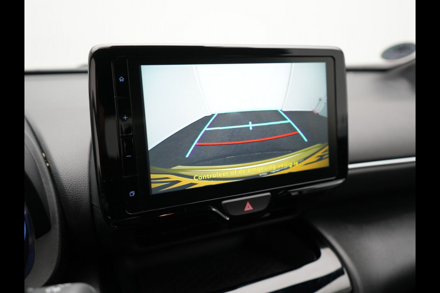 Toyota Yaris Cross 1.5 Hybrid Dynamic Dealer O.H. | Navigatie | Camera | Apple Carplay | Adaptive Cruise | Parkeersensoren | Stoelverwarming | DAB |