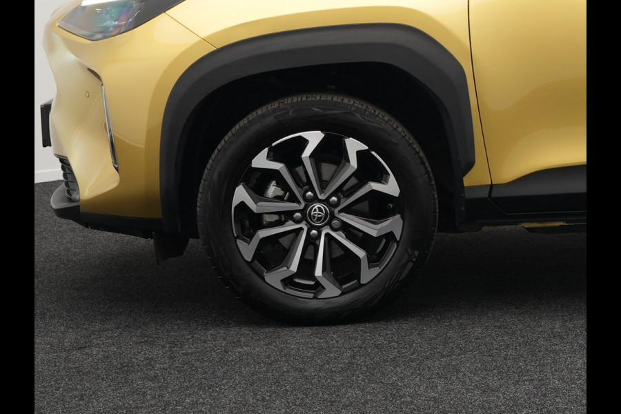 Toyota Yaris Cross 1.5 Hybrid Dynamic Dealer O.H. | Navigatie | Camera | Apple Carplay | Adaptive Cruise | Parkeersensoren | Stoelverwarming | DAB |