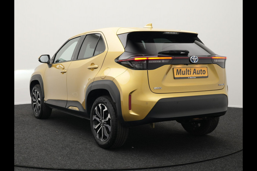 Toyota Yaris Cross 1.5 Hybrid Dynamic Dealer O.H. | Navigatie | Camera | Apple Carplay | Adaptive Cruise | Parkeersensoren | Stoelverwarming | DAB |