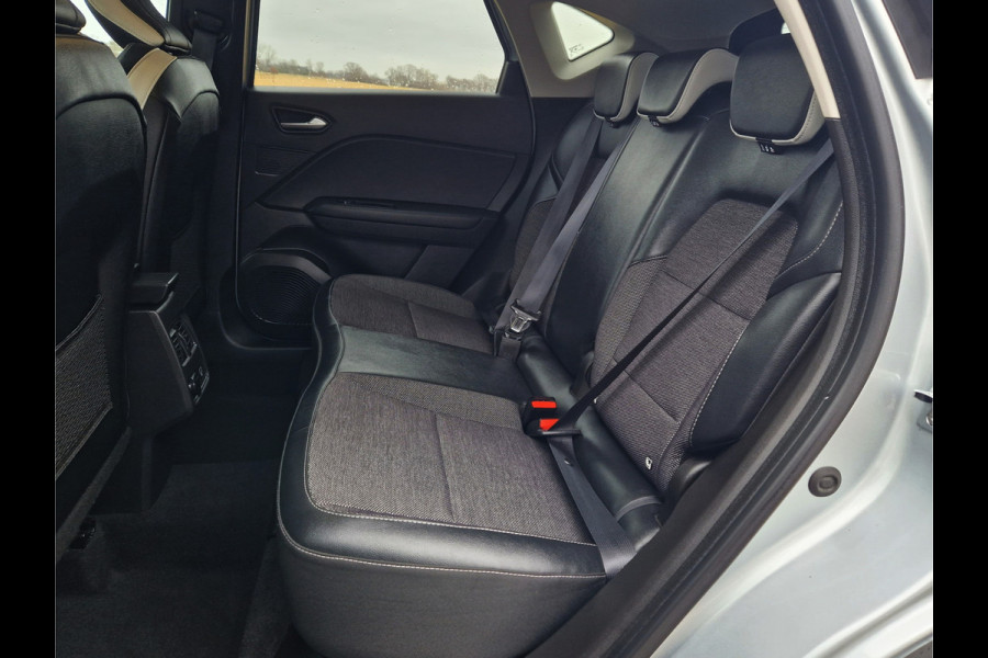 Renault Captur 1.3 TCe Intens - 140 Pk - Euro 6 - AUTOMAAT - ParkeerCamera