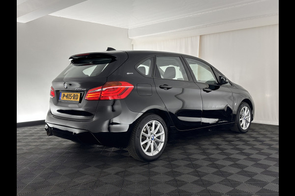 BMW 2 Serie Active Tourer 225xe iPerformance High Executive Aut. *HEAD-UP | FULL-LED | SPORT-SEATS | NAVI-FULLMAP | HEATED-SEATS | 17''ALU | ECC | PDC | CRUISE*
