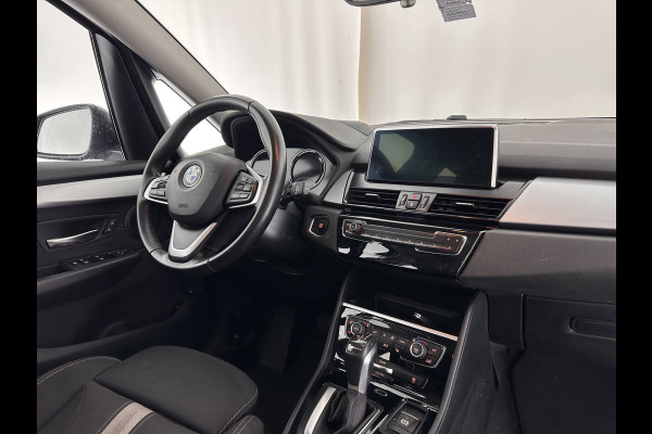 BMW 2 Serie Active Tourer 225xe iPerformance High Executive Aut. *HEAD-UP | FULL-LED | SPORT-SEATS | NAVI-FULLMAP | HEATED-SEATS | 17''ALU | ECC | PDC | CRUISE*