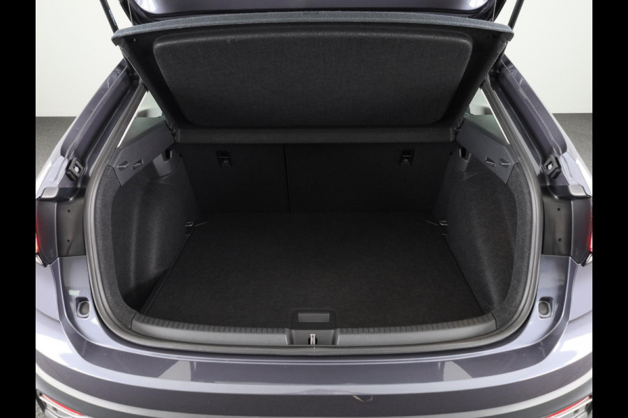 Volkswagen Taigo 1.0 TSI Style 110 pk Automaat (DSG) | Navigatie via App | Parkeersensoren (Park assist ) | Achteruitrijcamera | Adaptieve cruise control | Stoelverwarming | Matrix LED koplampen |