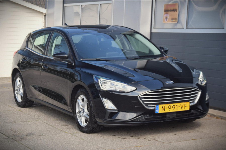 Ford Focus 1.0 EcoBoost Hybrid Trend Edition Business
