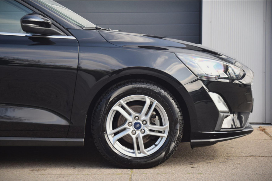 Ford Focus 1.0 EcoBoost Hybrid Trend Edition Business
